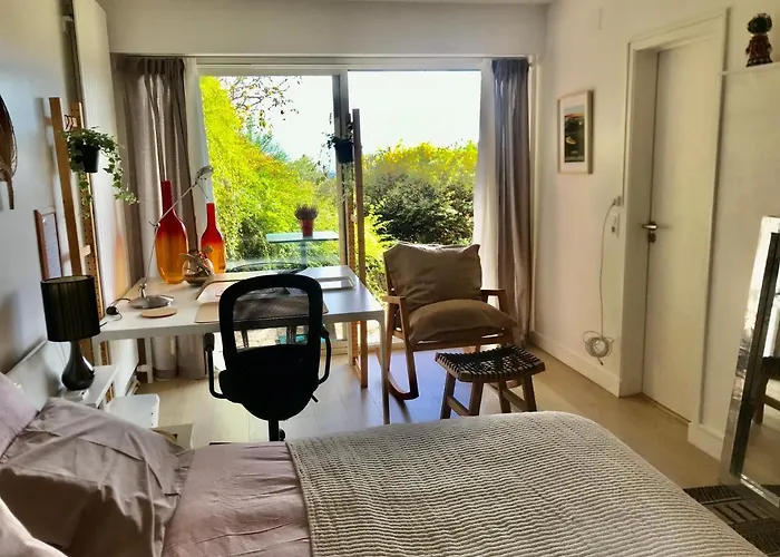 Chez Isa, Espace Prive, 1Ou 2 Chambres, Terrasse Et Jardin, Entree Autonome, Sdb Et Mini Cuisine Partagees Entre Les 2 Chambres