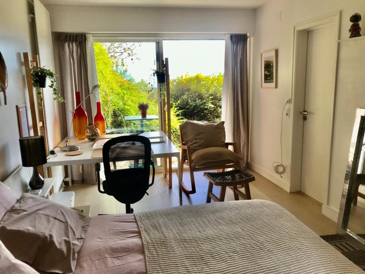 Homestay Chez Isa: Private Retreat With Garden Terrace *